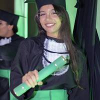 Profissional - Adrielly M.
