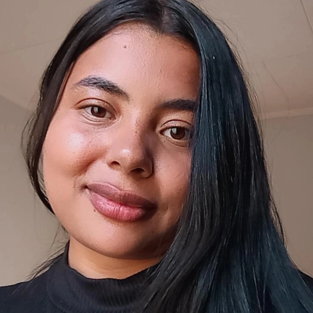 Profissional - Lidiana R.