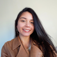 Profissional - Caroline M.