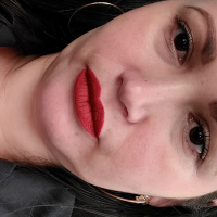 Profissional - Elizabeth G.