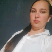 Profissional - Mayla C.