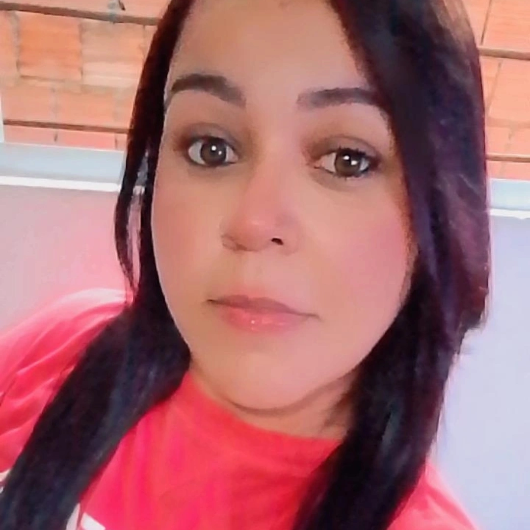 Profissional - Dalva M.