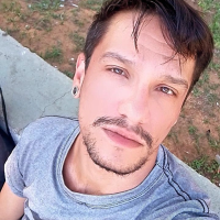 Profissional - Carlos R.