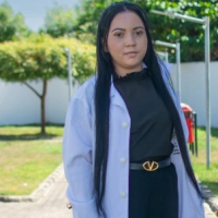 Profissional - Laiana M.