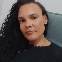 Profissional - Adriana L.
