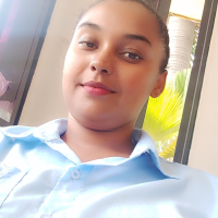 Profissional - Deuziane D.