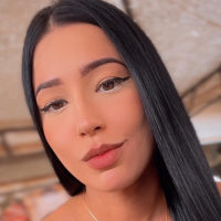 Profissional - Maíra C.