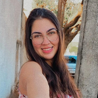 Profissional - Débora C.