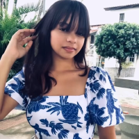 Profissional - Camila T.