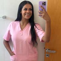 Profissional - Mirele R.