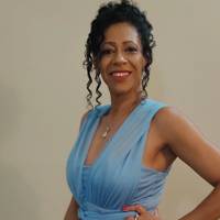 Profissional - Luzivina A.