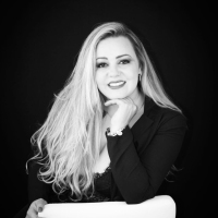 Profissional - Gabriela F.