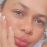 Profissional - Raiane S.