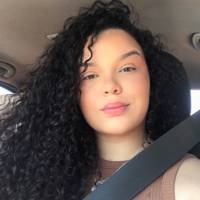 Profissional - Raphaela S.