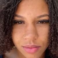 Profissional - Mayara M.