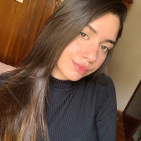 Profissional - Ana L.