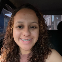 Profissional - Larissa B.