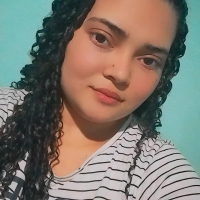 Profissional - Larissa M.
