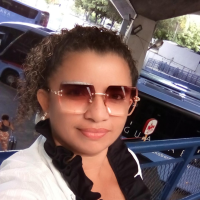 Profissional - Christiane J.