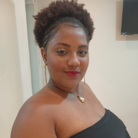 Profissional - Carla S.