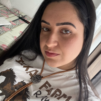 Profissional - Camilla R.