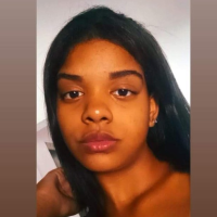 Profissional - Thaizy S.