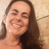 Profissional - Tatiane C.