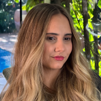 Profissional - Anna C.