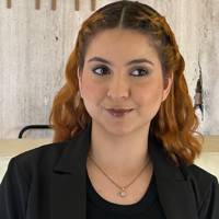 Profissional - Stefani O.