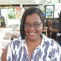 Profissional - Sirleide M.